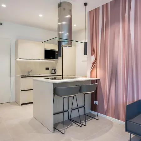 Midum Family Garden Apartment