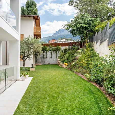 Apartment Midum Family Garden *